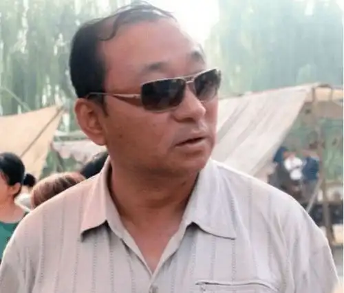 孙红雷张艺兴新剧扫黑风暴开播,真实案件改编,成为必爆剧
