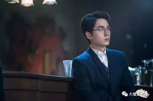 这档电竞101很难看,但罗云熙真好看比游戏建模还好看
