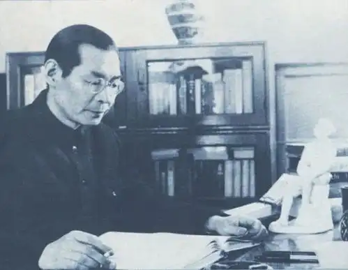 历史上的今天著名戏剧家焦菊隐逝世
