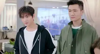 全职高手杨洋鲜花表白江疏影,唐柔苏沐橙合力搞破坏,情敌开战