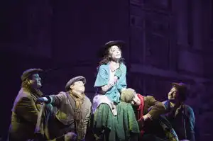 用60年等待永恒的窈窕淑女
