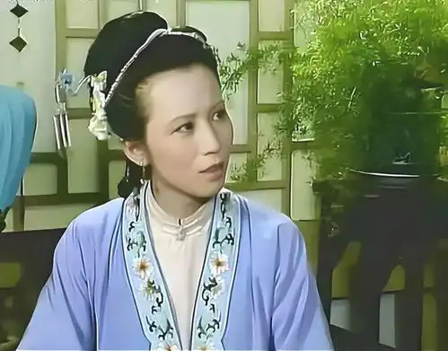 易中人从李纨的静默成功学看现代鸡娃焦虑坤卦母教智慧的当代启示
