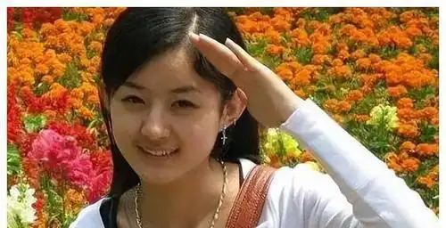 6年没演电影,一出手就是王炸,张艺谋在她面前都自愧不如