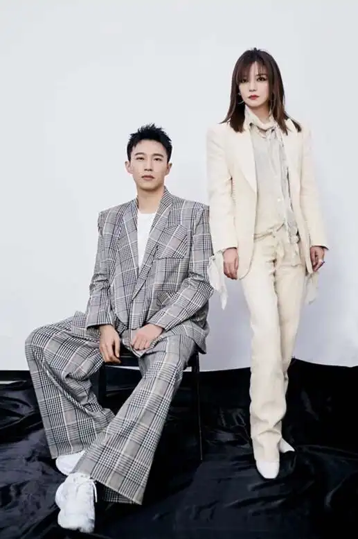 张哲瀚黄景瑜新剧,黄景瑜王森傻傻分不清楚
