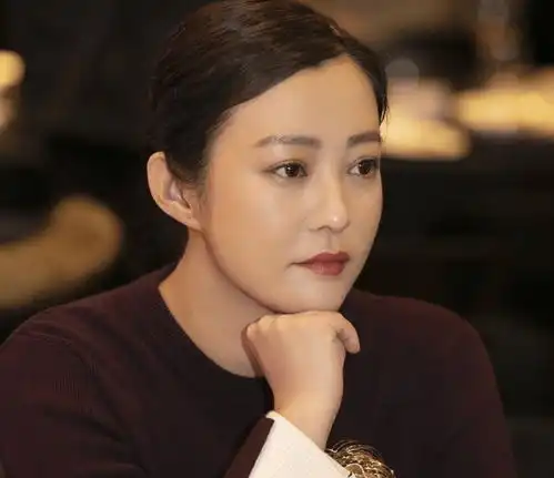 欧阳娜娜资源有多好新剧合作影帝视后,全剧只有她一个流量