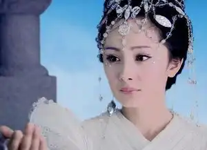 仙女扮相谁最美杨紫像精灵,霍思燕小家碧玉,而她像仙女本人
