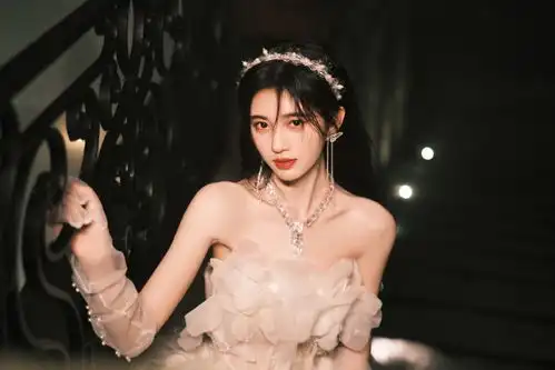 慕南枝新剧照翻车,鞠婧祎妆容太浓像假人,服装也被嘲