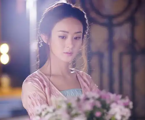 演技与人气并存的女演员,第一名实至名归,杨幂第三
