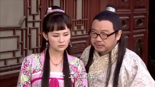 龙门镖局璎珞十分生气,决定赶走男子,让他离开这里