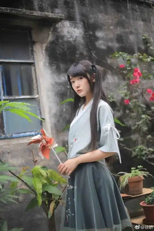 郑爽才排第三娱乐圈十大清纯萌美女,你觉得是最清纯萌宠美呢
