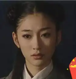李小冉割双眼皮了请认真对待眼皮松弛的问题
