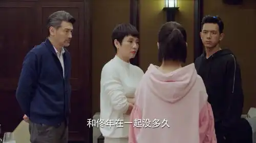 你妈妈和奶奶都不上桌吃饭男友的回应,让女孩细思极恐