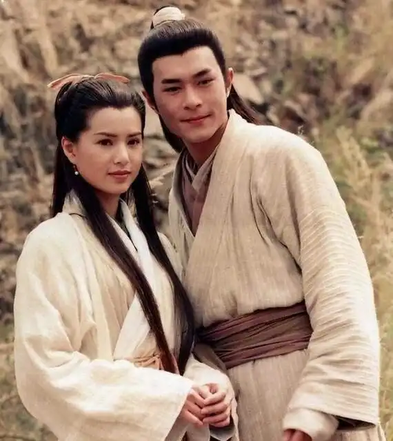 神雕侠侣再次被翻拍,小龙女颜值堪比刘亦菲,只可惜鼻子抢戏