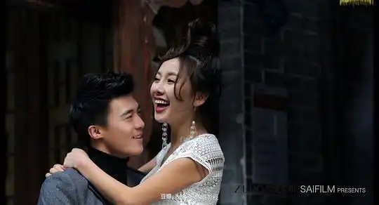 saifilm赛影视的相册婚纱mv截图
