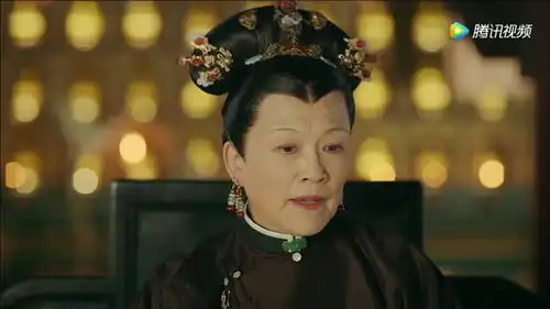 延禧攻略娴妃眼带泪水,是故意给怡亲王看的
