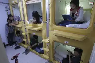 中式假期病西安一胶囊旅馆天天爆满
