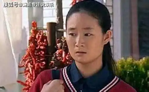 她因饰演乡村爱情王小蒙爆红,今36岁美到让人不敢认
