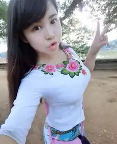 真人葫芦娃毁童年游戏网红饰演蟒蛇精
