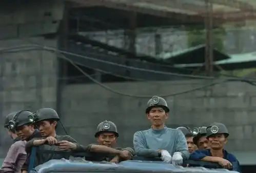 唐山黑社会大佬刀口舔血,从东北到河北,金盆洗手,海外开餐厅
