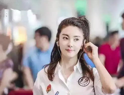 张雨琦二次闪婚又遇渣男,不撕不炒不博同情,是真强大还是伪女王
