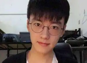 快乐星球主演走极端,一人学霸男神,一人私生活混乱被怼2年