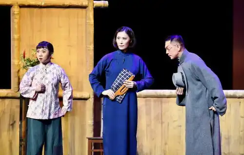 在传承中致敬峥嵘岁月