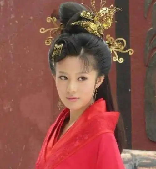 她曾被称最美西施,结婚近20年无子遭抛弃,今64岁容颜已不再
