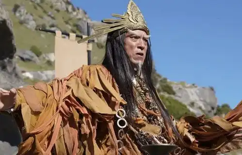 造型带感热度非凡,史上最帅三国天团来袭,王凯版曹操太靓了
