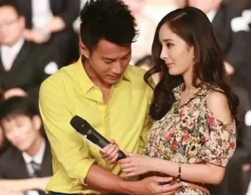 明星怀孕也不闲着,同样是拍戏,杨颖被骂惨,而她被夸上了天杨幂
