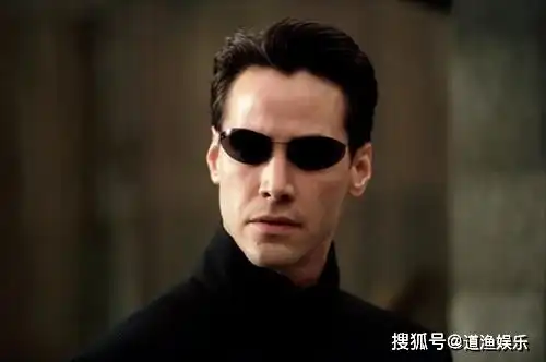 黑客帝国主演,好莱坞当红演员基努里维斯,那些不为人知的身世
