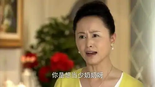 回家的诱惑被婆婆当保姆使唤还挨打,这一幕还被丈夫情人看见了