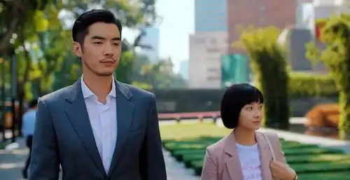 二十不惑卜冠今拍戏不看身高,演技才值得推敲