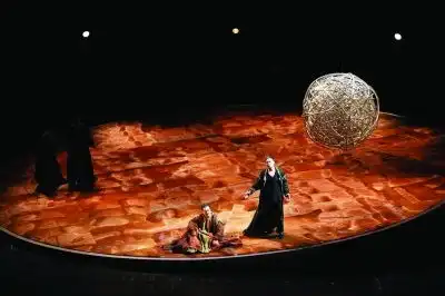 只做戏剧,蓝色天际是如何跻身南京高成长性企业的
