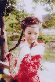 笑傲江湖ol园园完美cos照