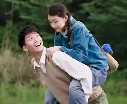 那年夏天,周冬雨马思纯春夏干了什么
