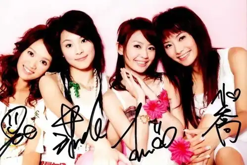 41岁女星求子艰难,两年不染发不喷香水在肚皮打20针,终如愿怀孕三个月
