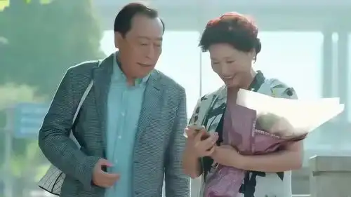 恋爱先生程洪斗故意跟杨阿姨找话题,让杨阿姨瞬间识破了