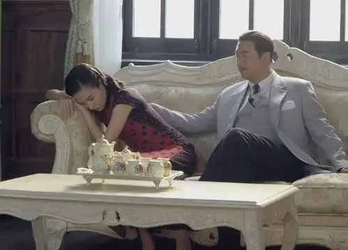 又来了54岁王琳给小10岁董洁演妈,让年轻女演员咋玩啊