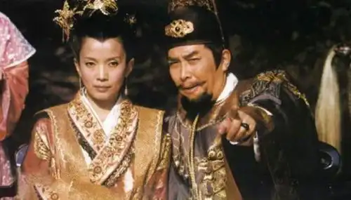 大脚马皇后估计是唯一能制住朱元璋的人了