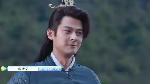 将夜2君陌笑得好温柔,师弟们都想要,哈哈
