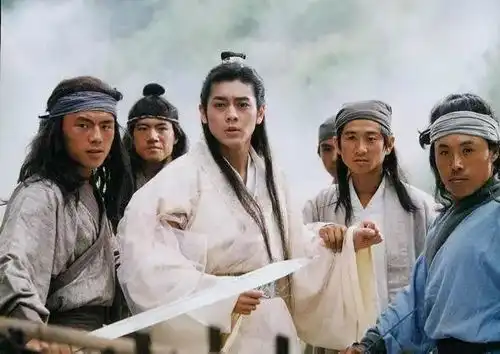 天龙八部97黄日华版与03胡军版哪个更好
