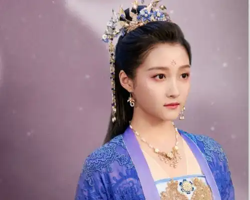 我就是这般女子班婳,大业的时尚博主,让人想不嫉妒都难容瑕
