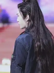 范丞丞古装戏即将开拍,网友表示这颜值比姐姐范冰冰差了点儿
