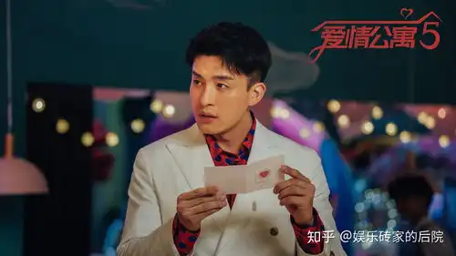 爱情公寓五开播,情怀二字还能绑架我们几次

