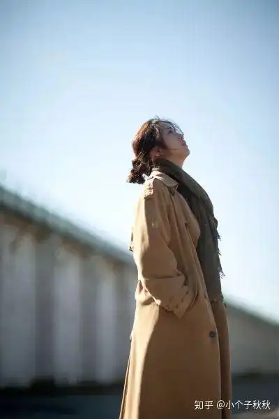 155cm小个子选对风衣,气场也能1米八