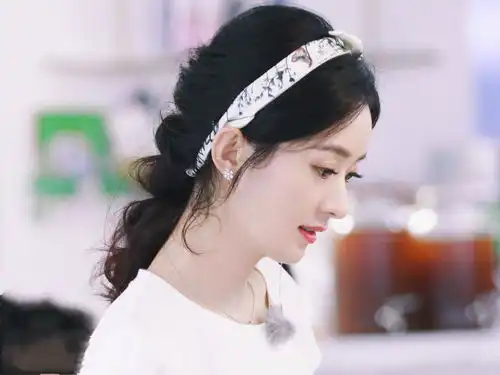 上一季的赵丽颖,这一季的龚俊中餐厅节目组被骂,一点不冤