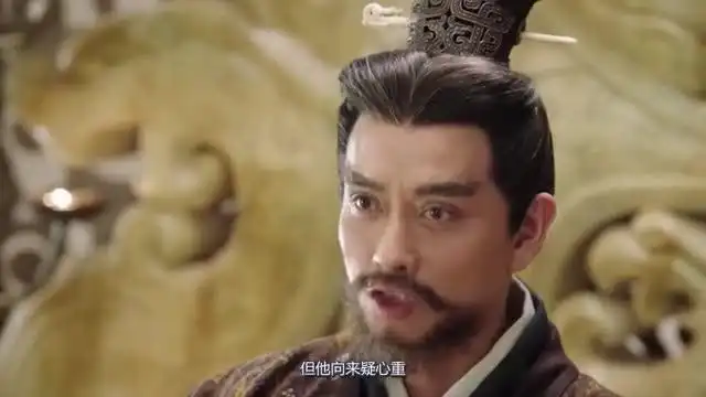 三国机密曹操当着曹丕的面警告郭嘉,才华如果不为自己所用,后果自负
