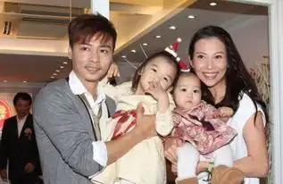 张晋婚姻观被大赞,他和蔡少芬的感情,凭什么幸福到现在
