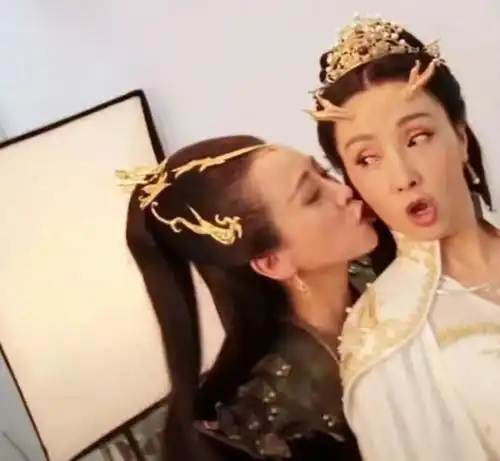 新春光灿烂猪八戒杀青小龙女猫妖20年后聚首再续前缘