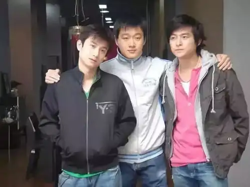 朱雨辰,祸害完几个汤唯,你才能在妈妈怀里长大
